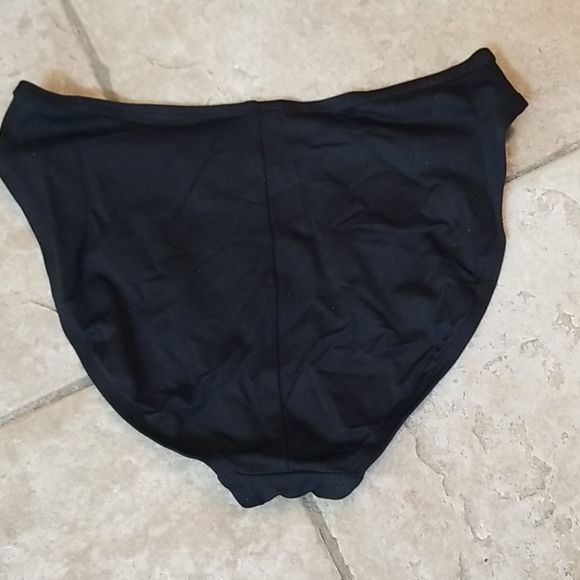 Halter top tankini set - Picture 6 of 8